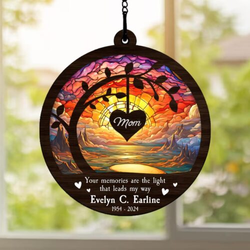 Personalized Memorial Suncatcher for Mom in Heaven - Sympathy and Loss of Mom Gift image 0